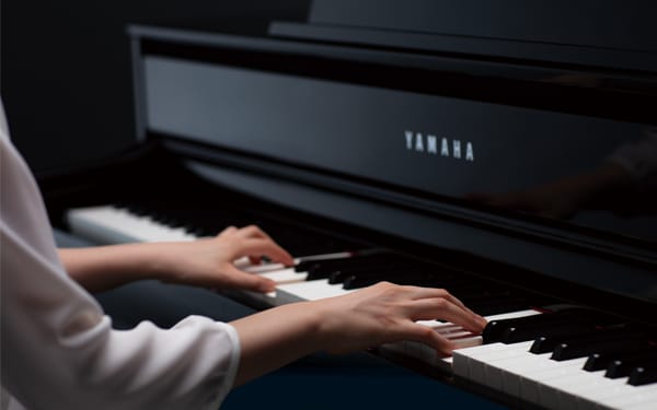 Yamaha Clavinova CLP-725